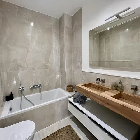 Lägenhet Luxueux 115m2, 3 Centre Avec Parking A 5 Min -climatisation Nice